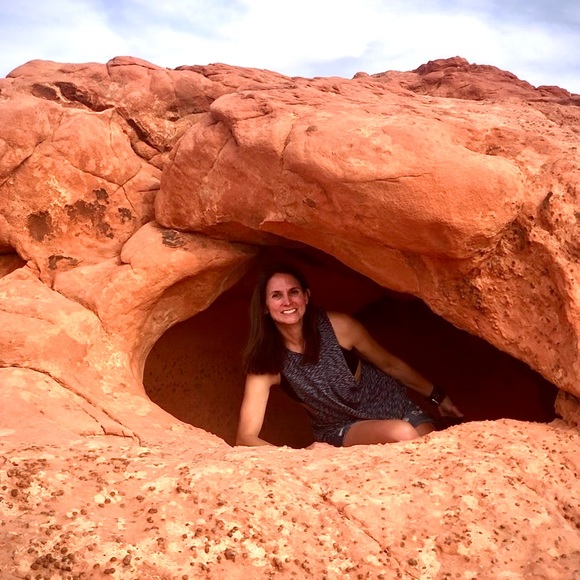 Meet your Posher, Shannon - Picture 1 of 2